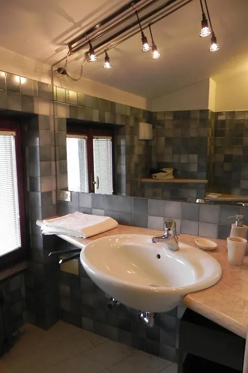 B&B Cipriani Verona Bed & Breakfast